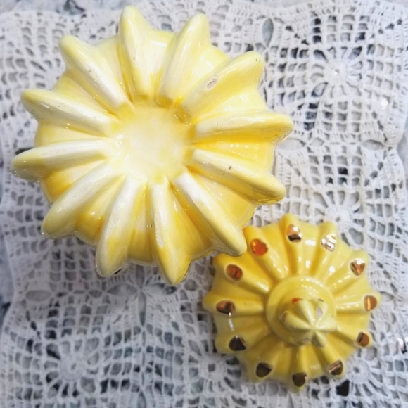 Vintage Candy Dish w/Lid - Picture 6 of 10